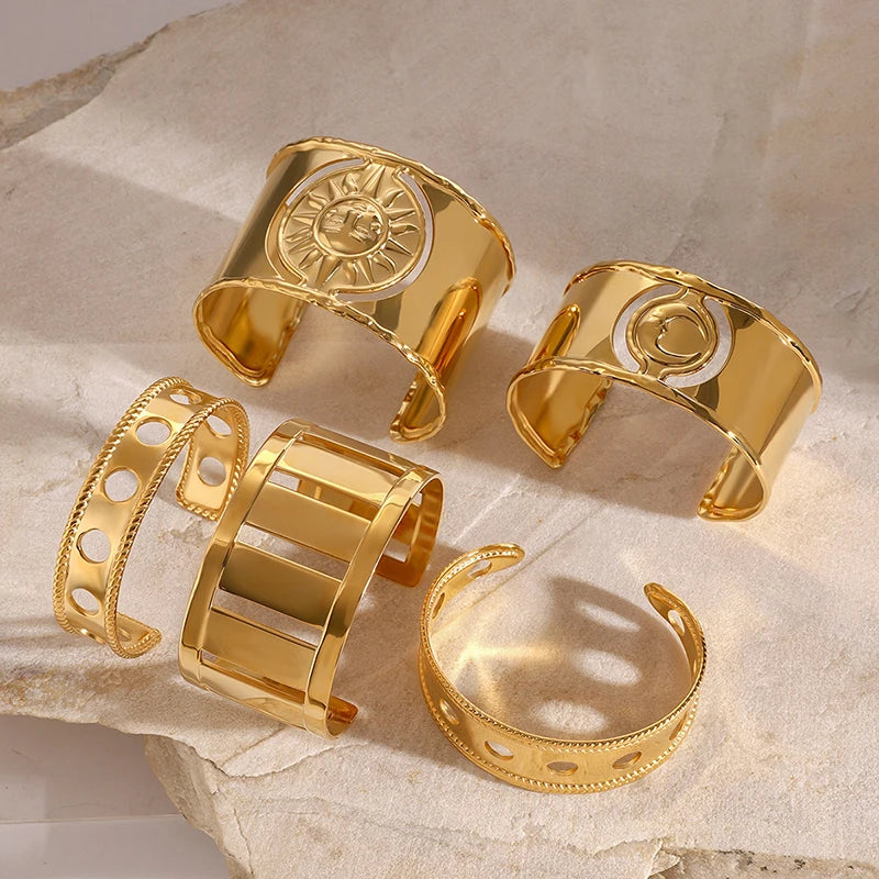 Bracciale rigido massimalista