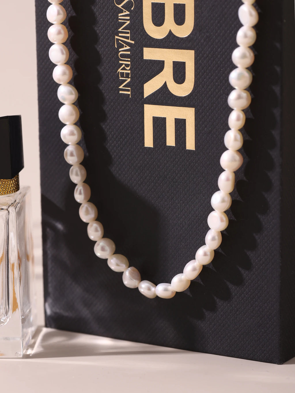 Luxury Stainless Steel Gold-plated 18K Shell Pendant Necklace for Women Natural Freshwater Pearl Necklace Ladies Charm Jewelry