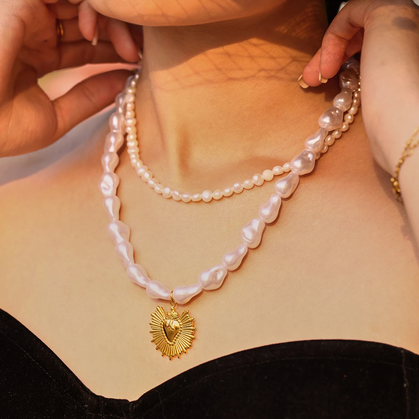 316 Stainless Steel Gold Plated Star Sun Pendant Necklace Women's White Shell Beaded Chain Fashion Necklace Girl Summer Jewelry
