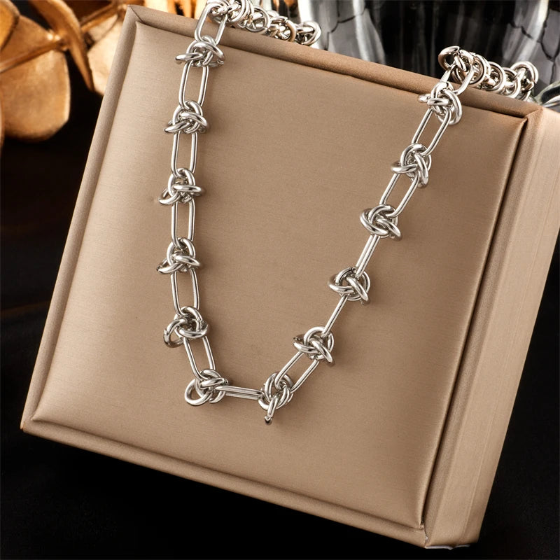 Set Twist Knot